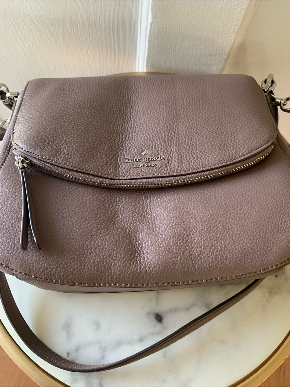 Kate Spade New York Jackson Medium
Flap Shoulder Crossbody Strap Brownstone - Picture 6 of 9